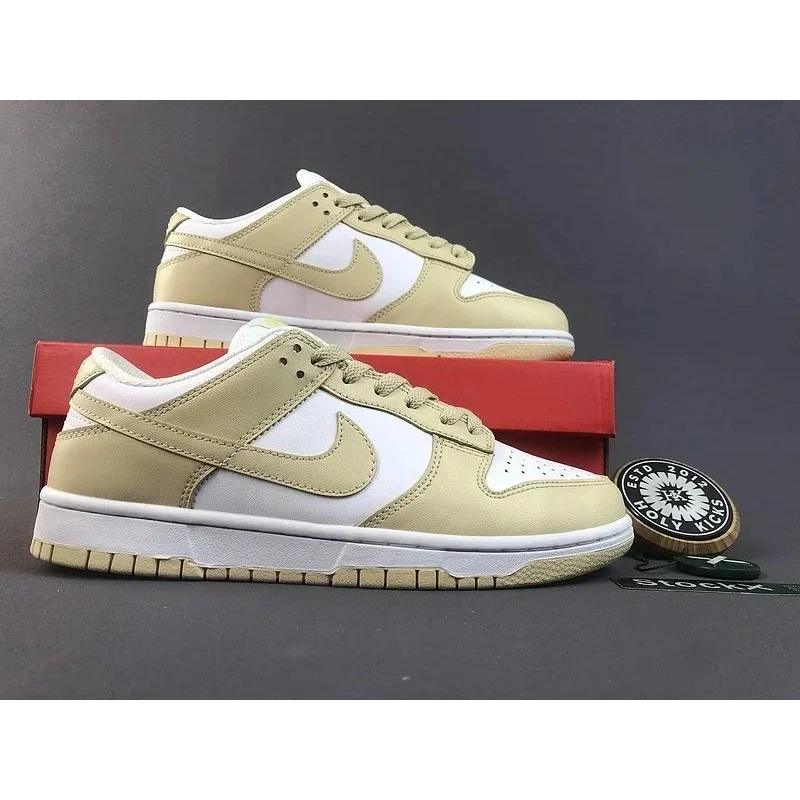 Nike Dunk Low Sail/University Red Sneakers