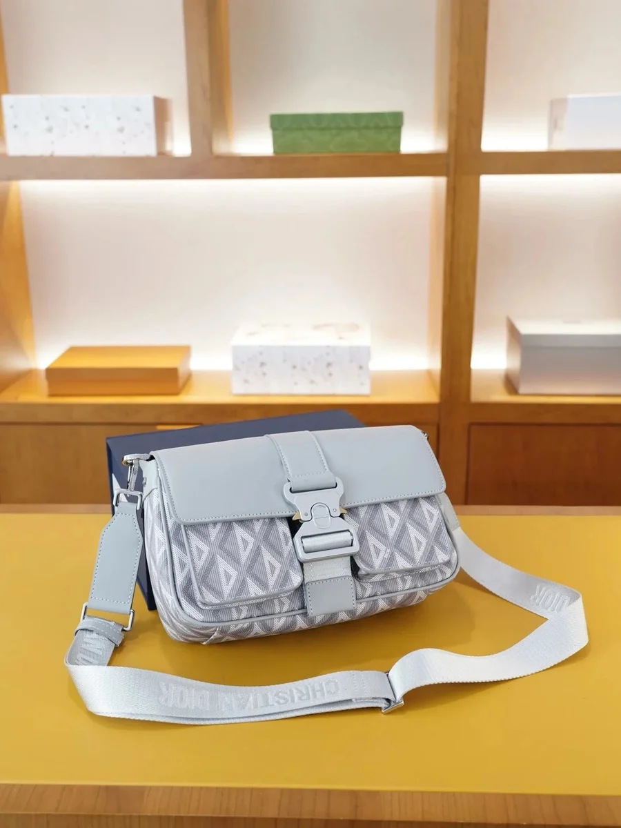Dior Lady Dior Grey几何图案单肩包
