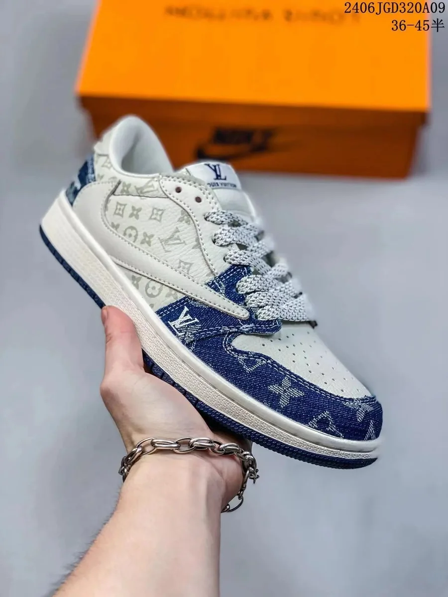 Louis Vuitton Tabi Louis Vuitton x Nike Air Force 1 White/Blue Sneakers