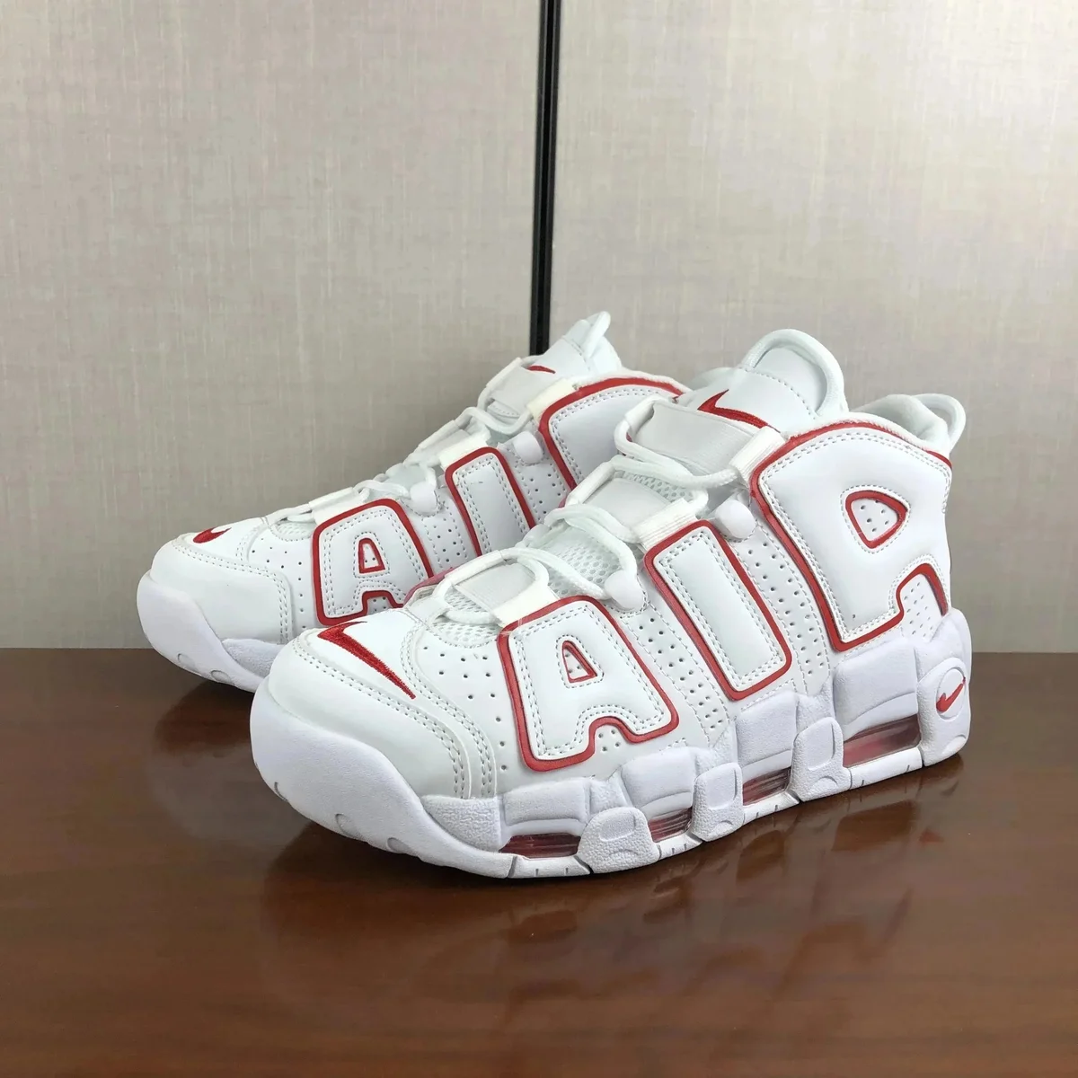 Nike Air More Uptempo White/University Red Sneakers