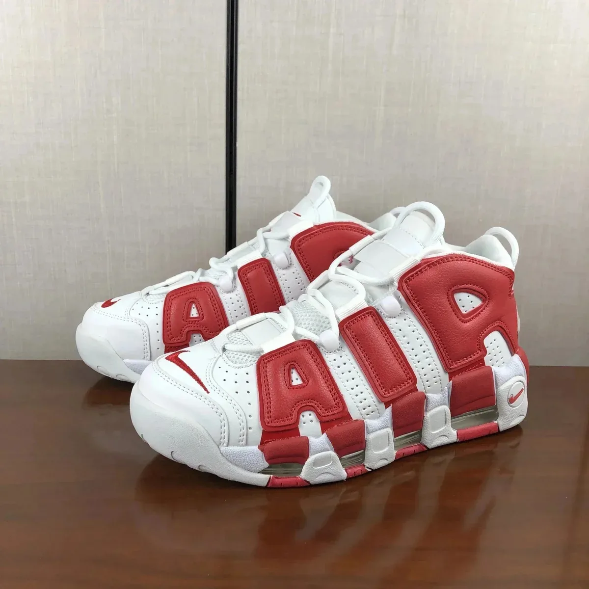 Nike Air More Uptempo White/University Red Sneakers