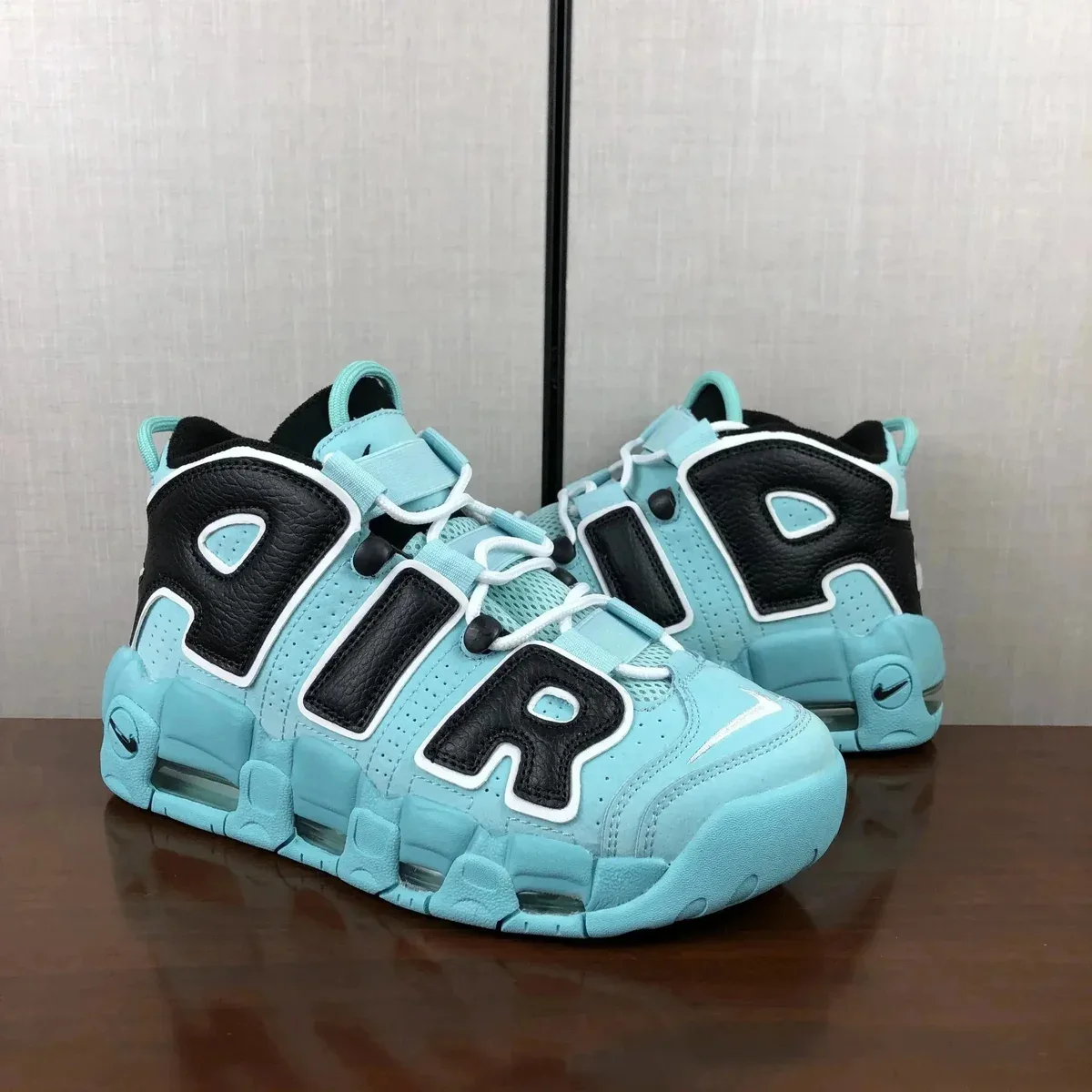 Nike Air More Uptempo Aqua/Black Sneakers