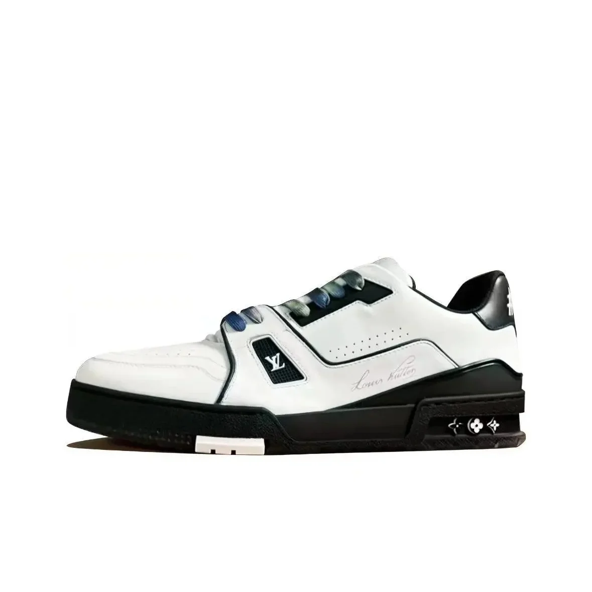 Louis Vuitton LV Trainer White/Black Sneakers