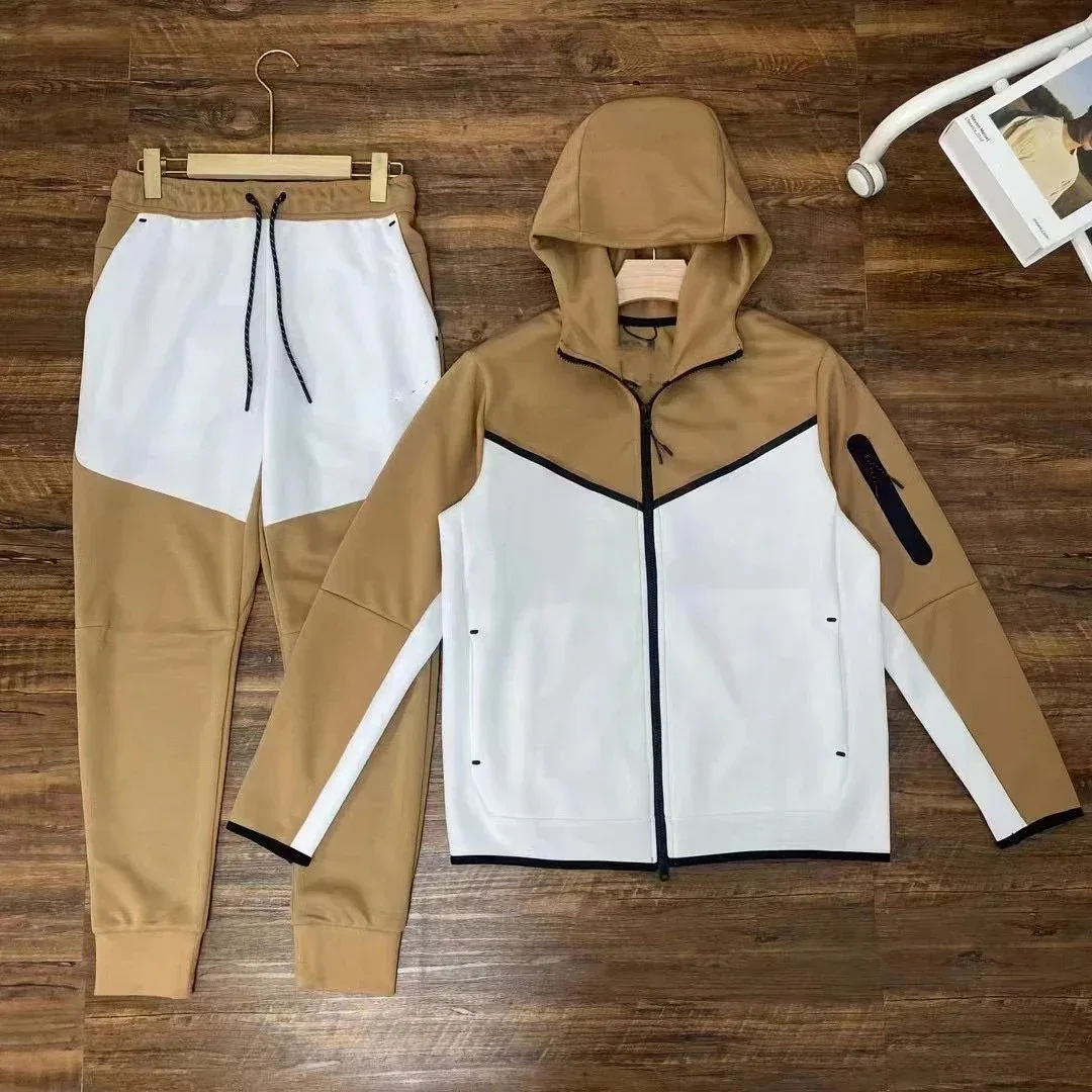 Nike Air Tech Fleece Beige/White Tracksuit
