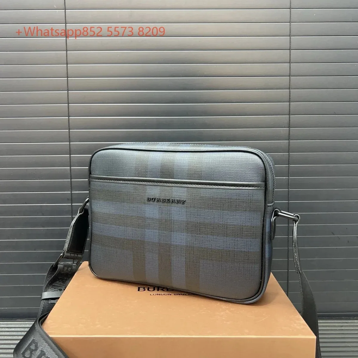 Burberry TB Monogram Top Quality 16 Messenger Bag