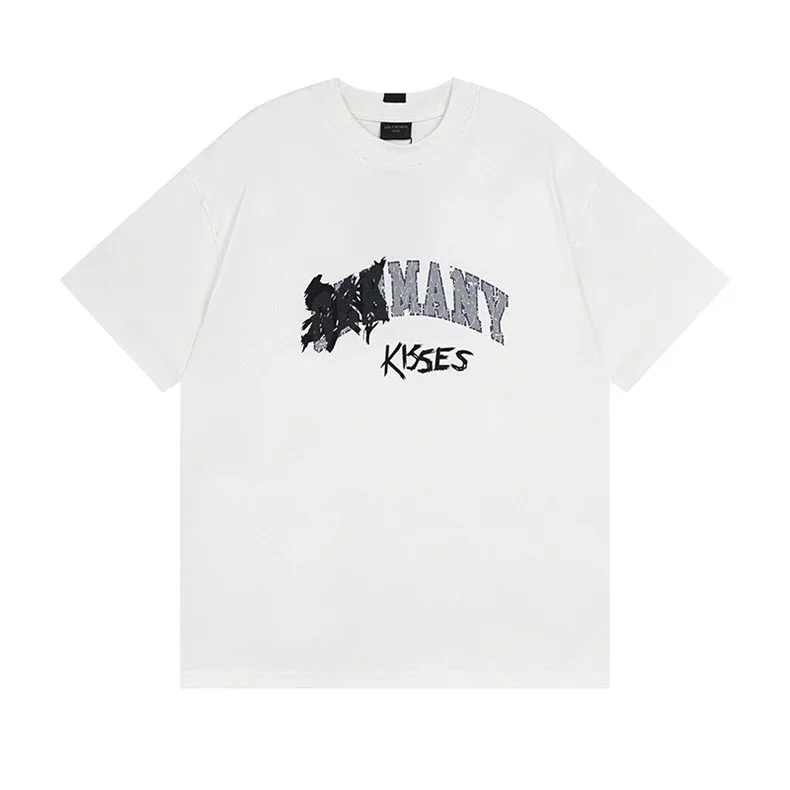 White 'Many Kisses' Graphic T-Shirt