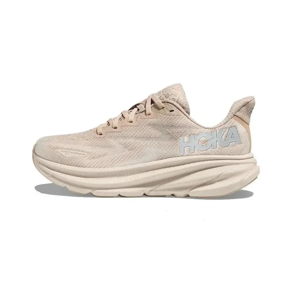 Hoka Clifton 9 Beige Sneakers