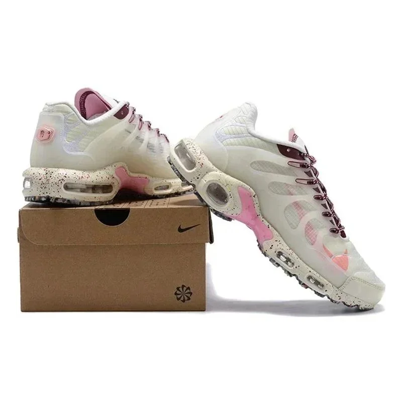 Nike Air Max Tuned Air Sail/Pink Sneakers