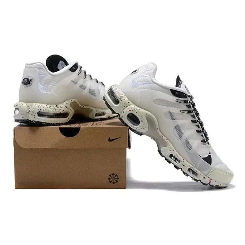Nike Nike Air Max Plus Triple White Sneakers White - 1