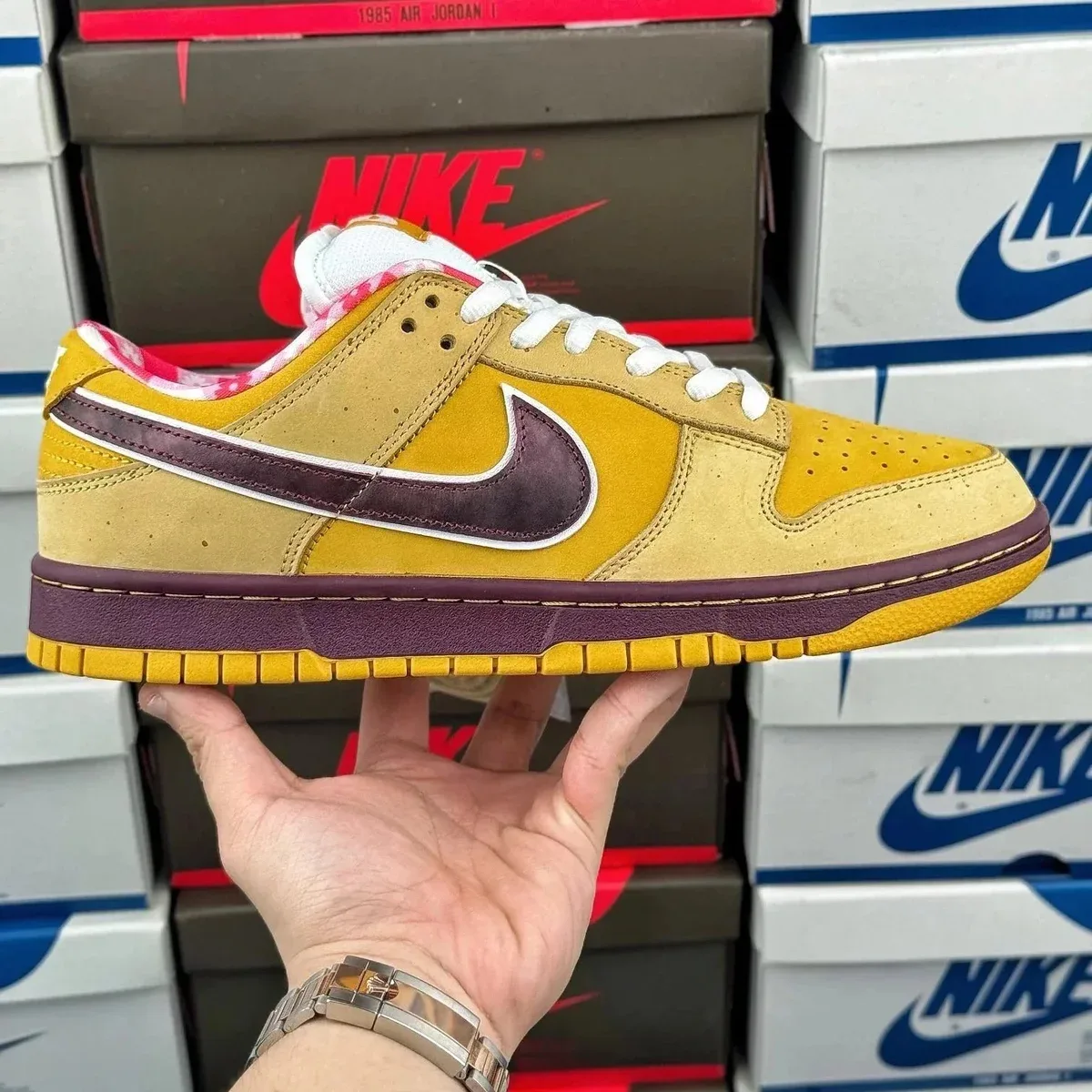 Nike Dunk Low Yellow Lobster Sneakers