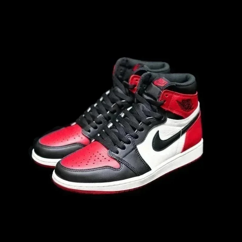 Nike Air Jordan 1 Black/Red Sneakers
