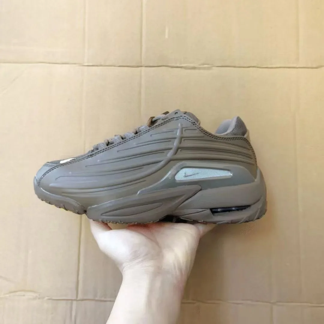 Nike Air Max 2000 H咖啡色 19 Sneakers