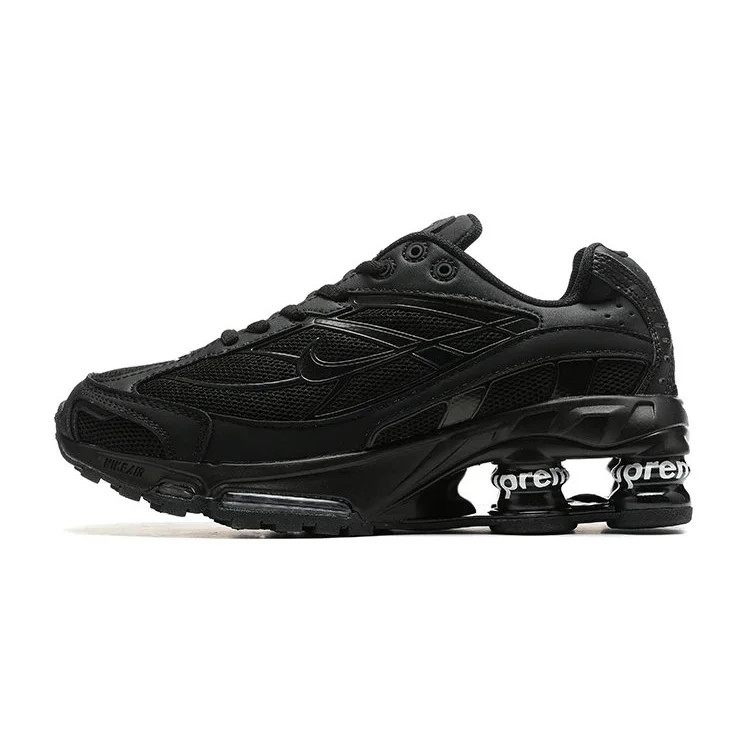 Nike Shox R4 Triple Black Sneakers