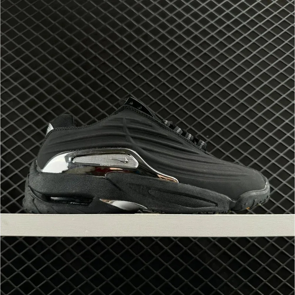 Nike Air Max 270 Triple Black Sneakers