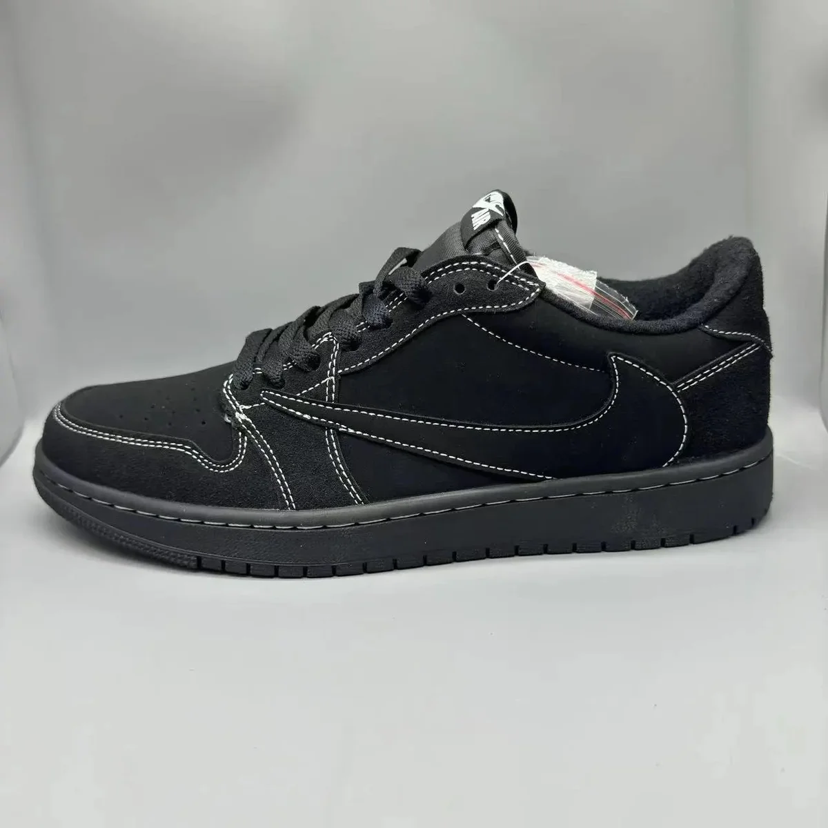 Nike Air Jordan 1 Low Triple Black Sneakers