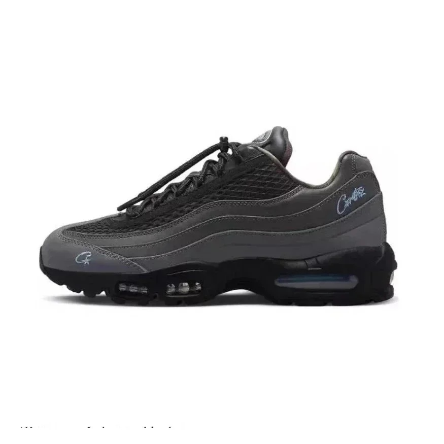 Nike Air Max 95 'Cactus Jack' Grey/Black Sneakers