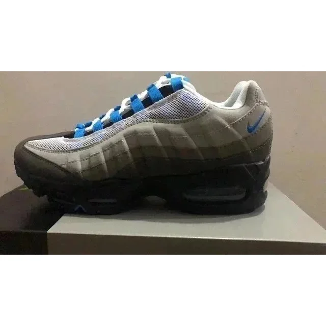 Nike Air Max 95 Sail/University Red Sneakers