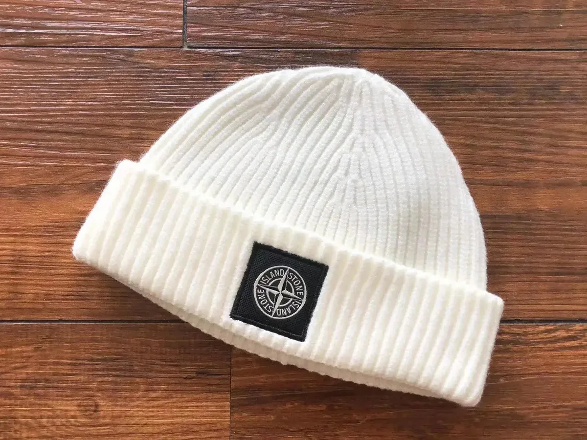 Stone Island 68-15 White Beanie