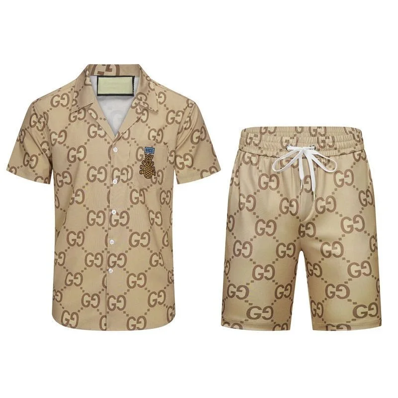 Gucci GG Supreme Beige Shorts Set