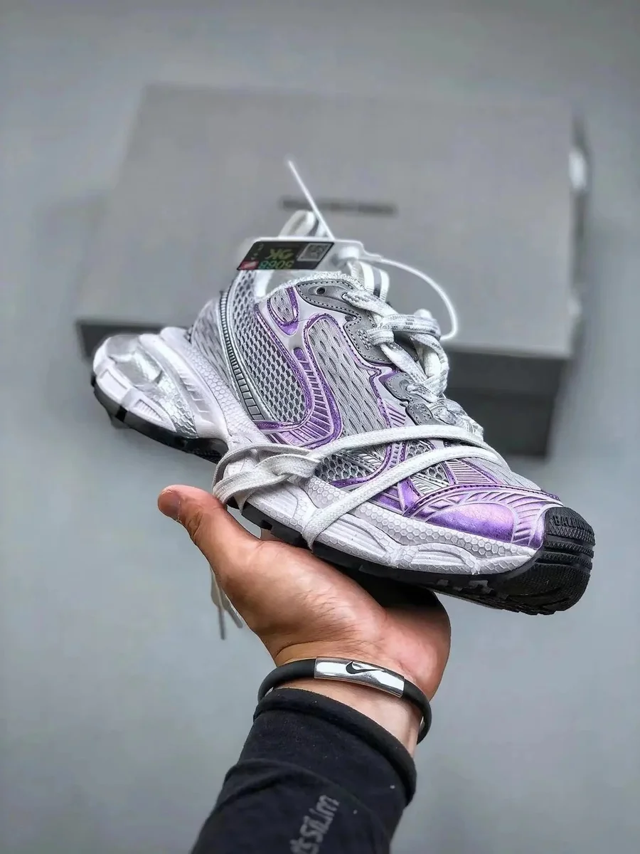 Nike Air Max 270 Triple White/Purple Sneakers