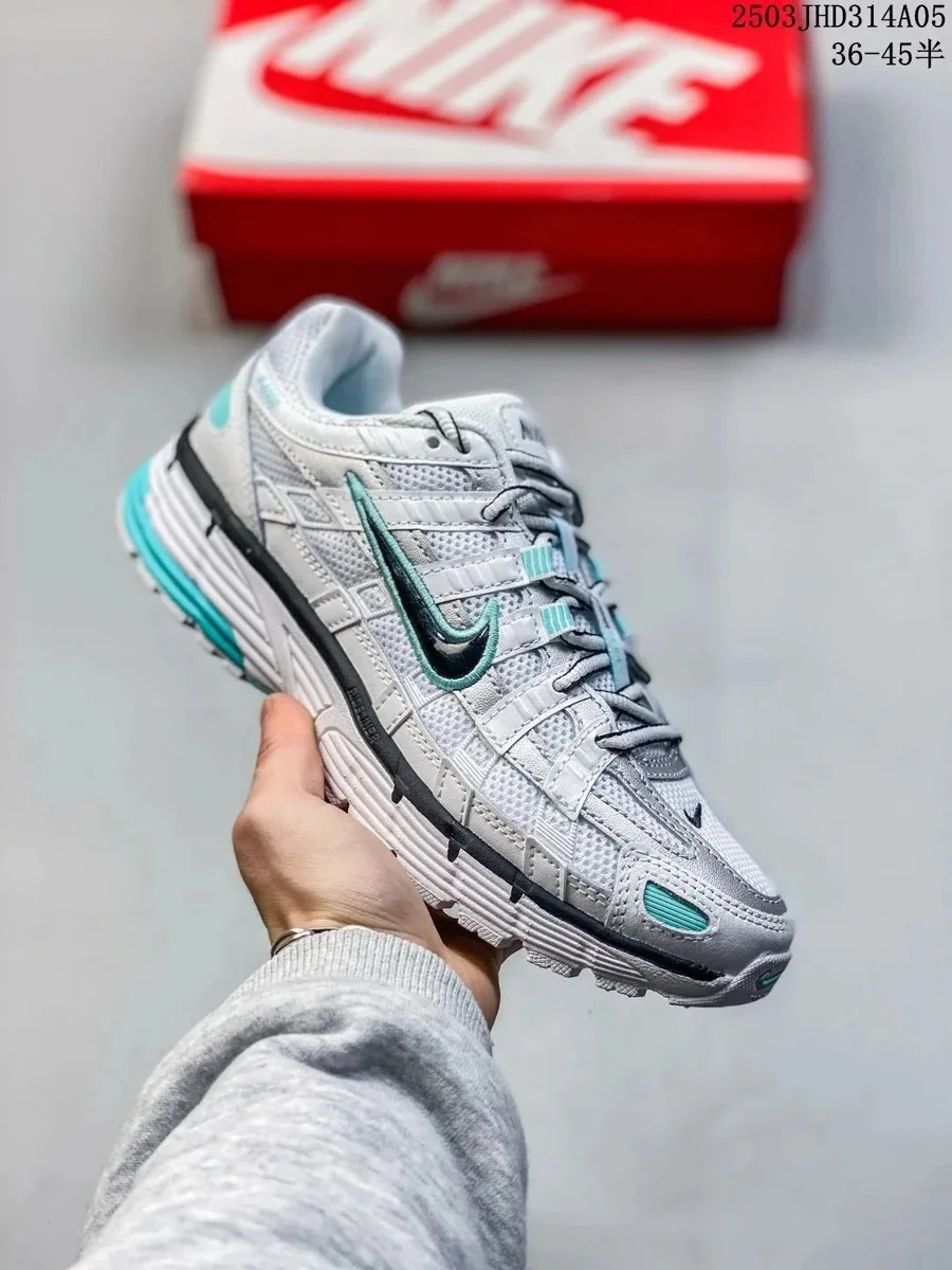 Nike P-6000 FC-020 Sail/Black Sneakers
