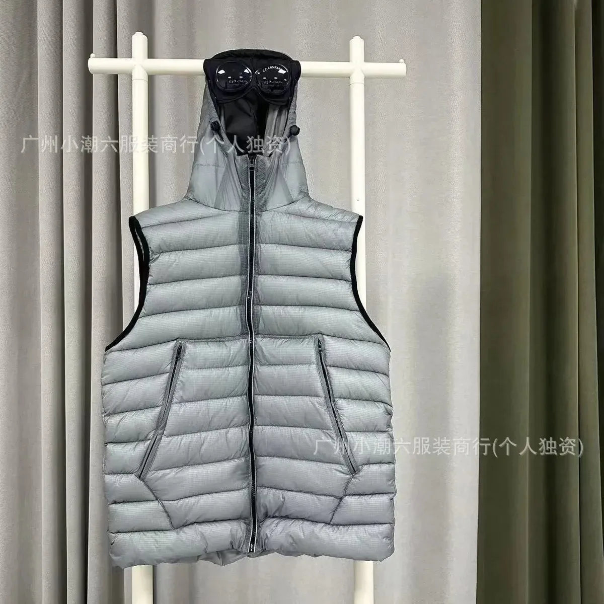 CP Company Goggle Hooded Puffer Vest Grey