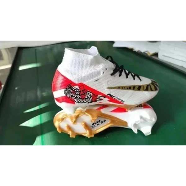 Nike Mercurial OW 2004 White/Gold Football Boots