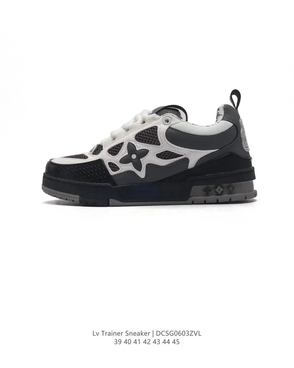 Louis Vuitton LV Trainer Sneaker Black/White