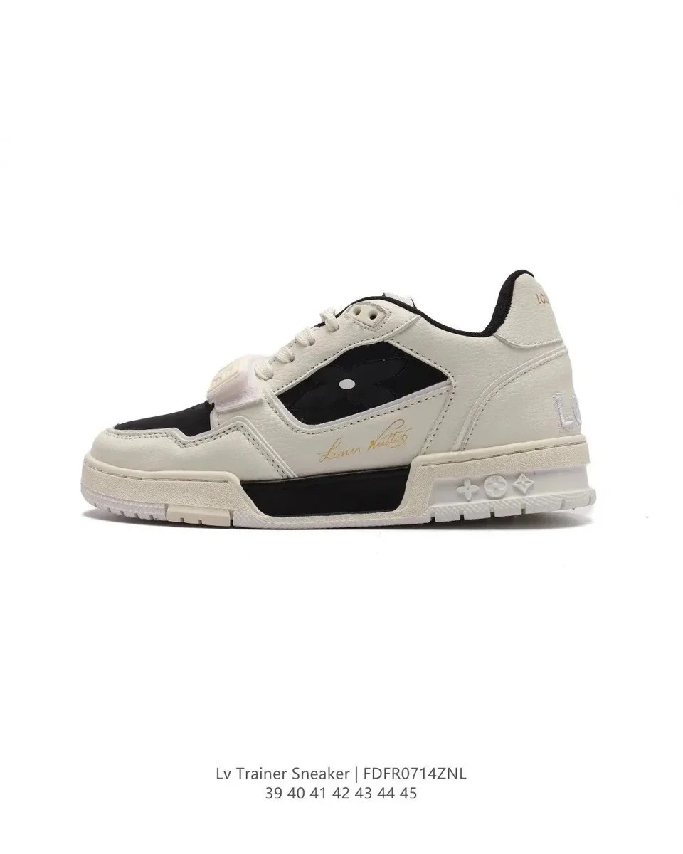 Louis Vuitton LV Trainer Sneaker White/Black