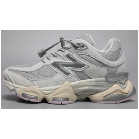 New Balance 900 Grey/White Sneakers