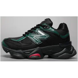 New Balance 900 Black/Green Sneakers