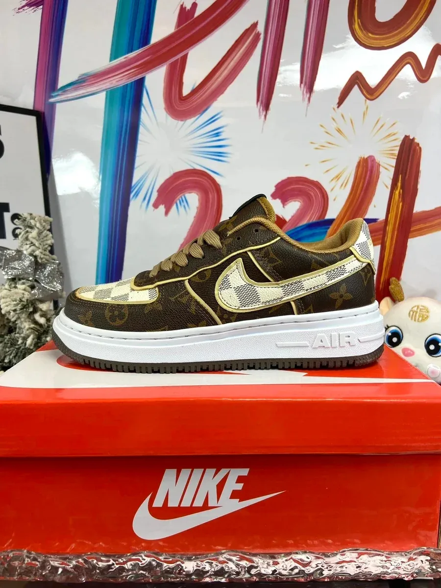 Nike Air Force 1 Louis Vuitton Monogram Sneakers