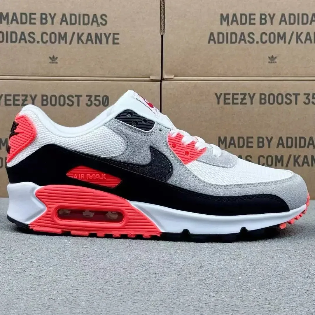 Nike Air Max 90 Triple Black Sneakers