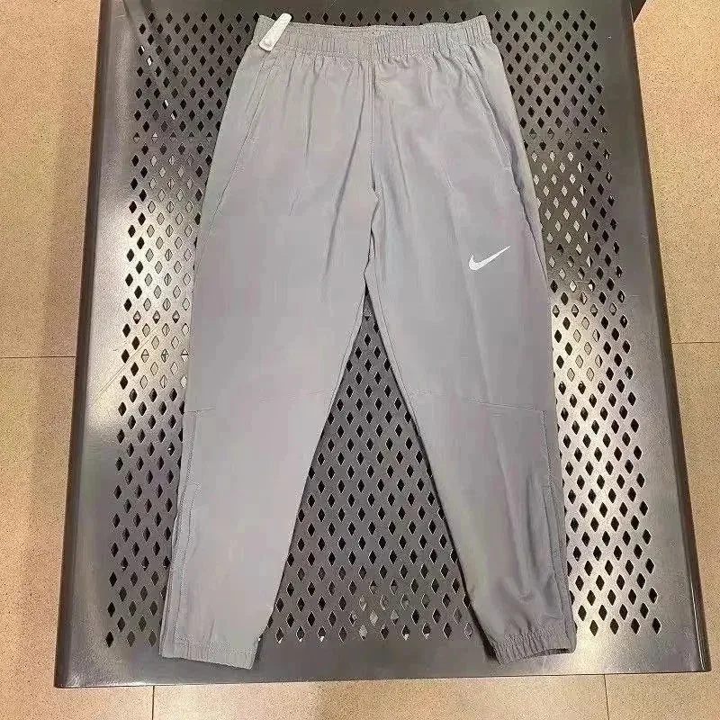 Nike Air Max 16 Hot Grey Sweatpants