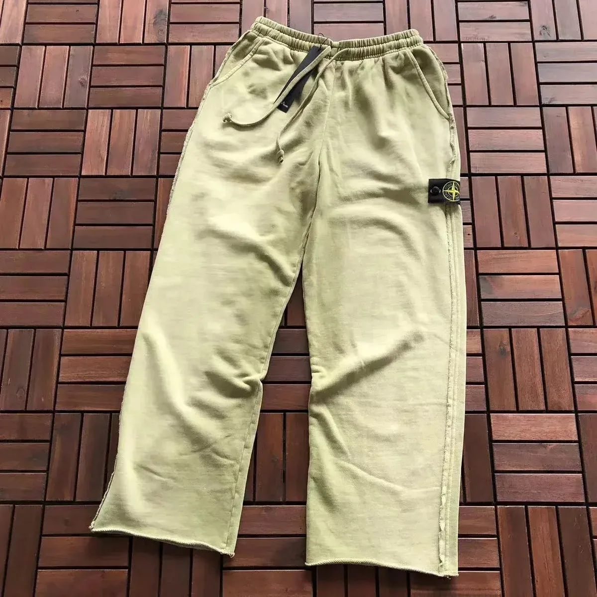 Stone Island 68-15 Olive Green Sweatpants