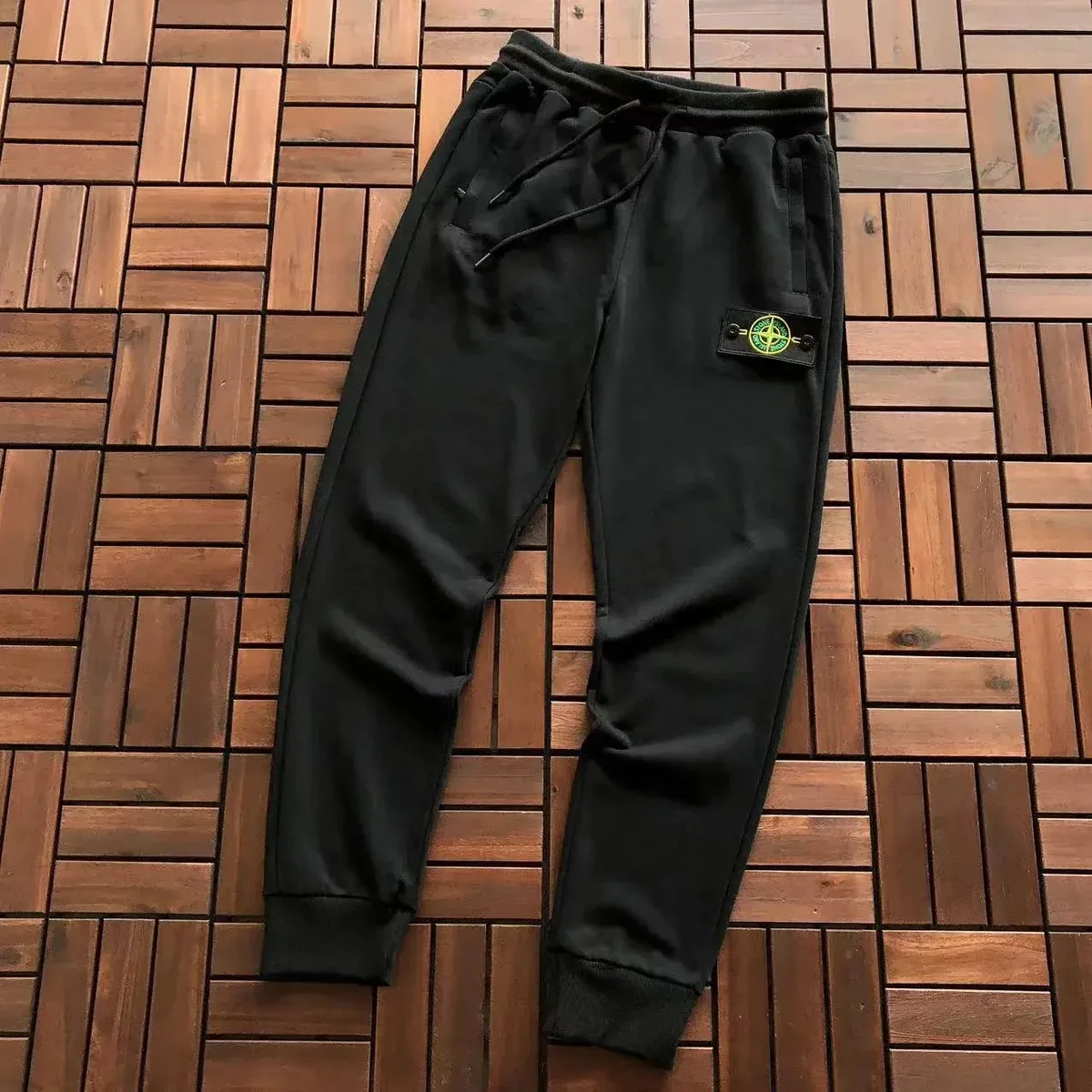 Stone Island 68-15 Black Sweatpants