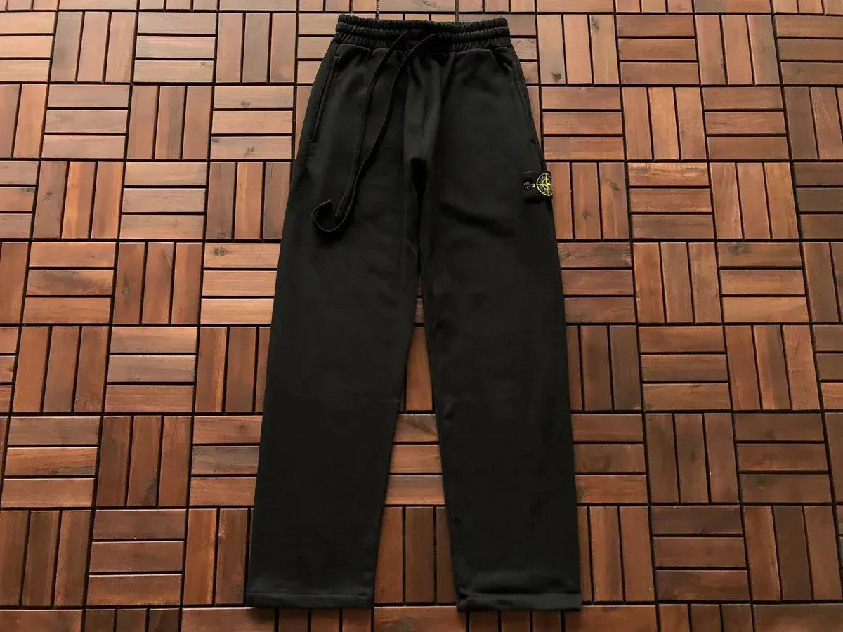 Stone Island 68-15 Black Sweatpants