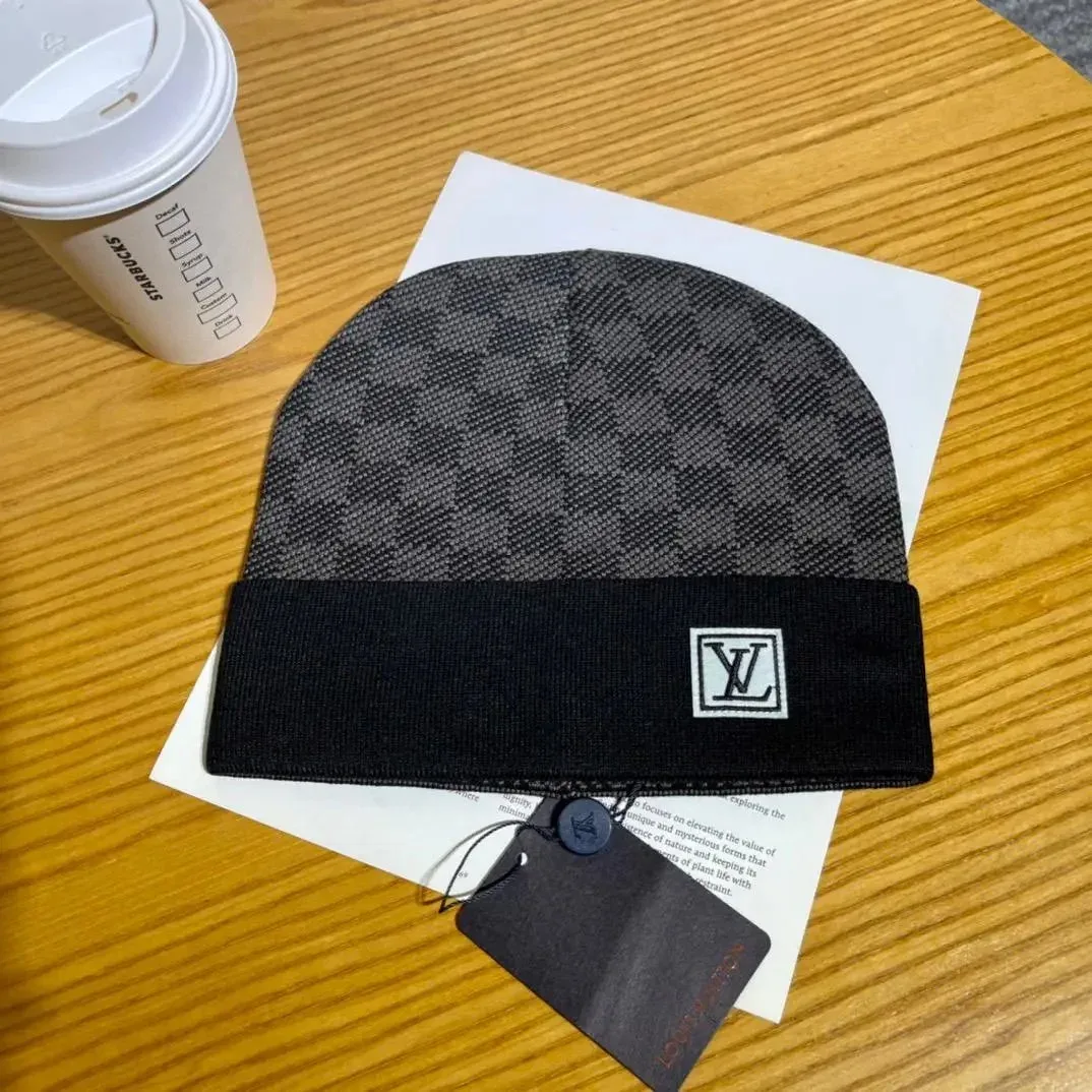 Louis Vuitton Damier Beanie Black/Charcoal Headwear