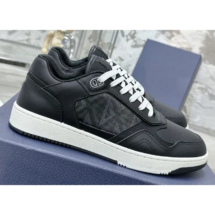 Louis Vuitton Air Jordan 1 Black 19号色 Sneakers
