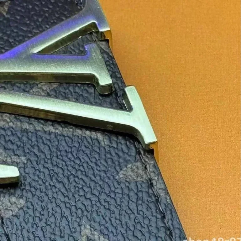 Louis Vuitton Neverfull GM Black Gold Buckle Bag