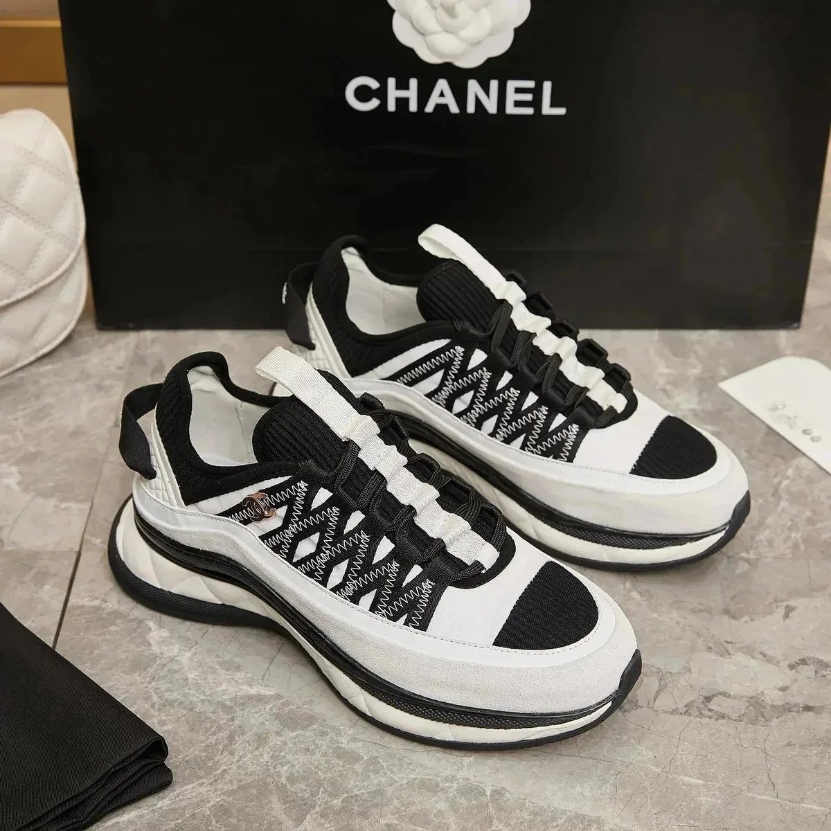 Chanel Runners White/Black Sneakers