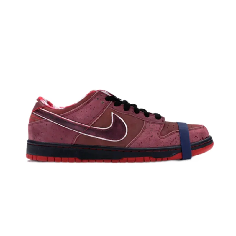 Nike Dunk Low Red Pepper Sneakers