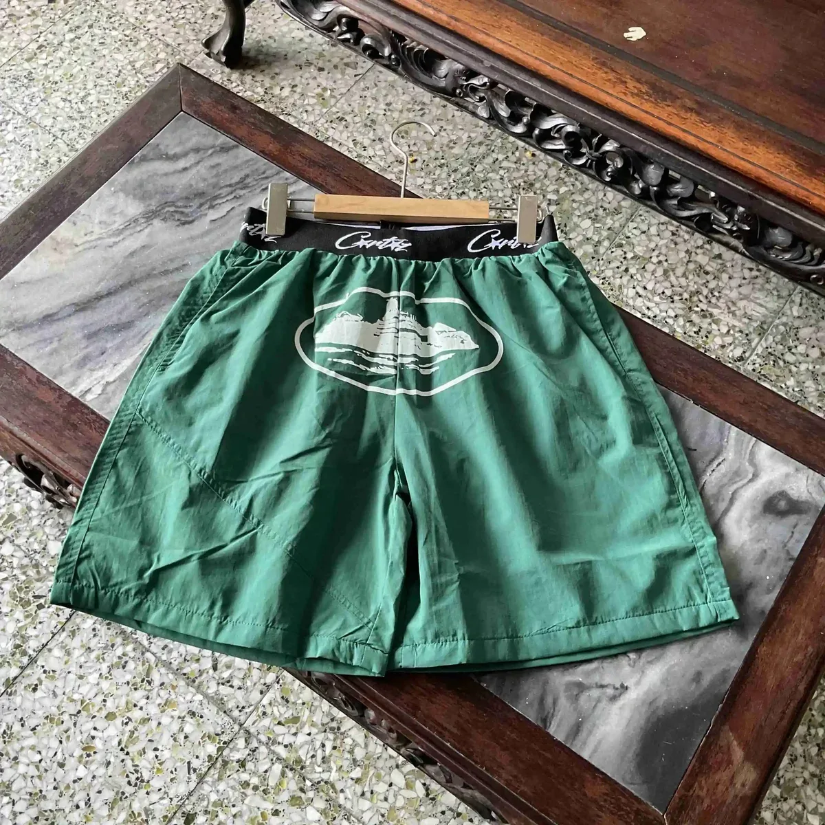 Green Mountain Print Shorts