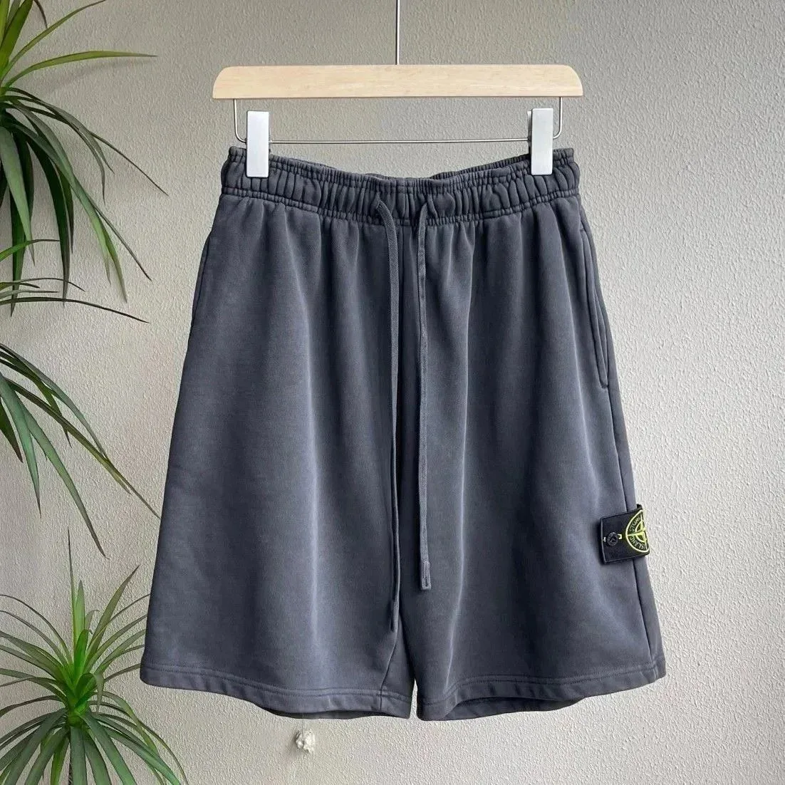 Stone Island 68-15 Grey Solid Shorts