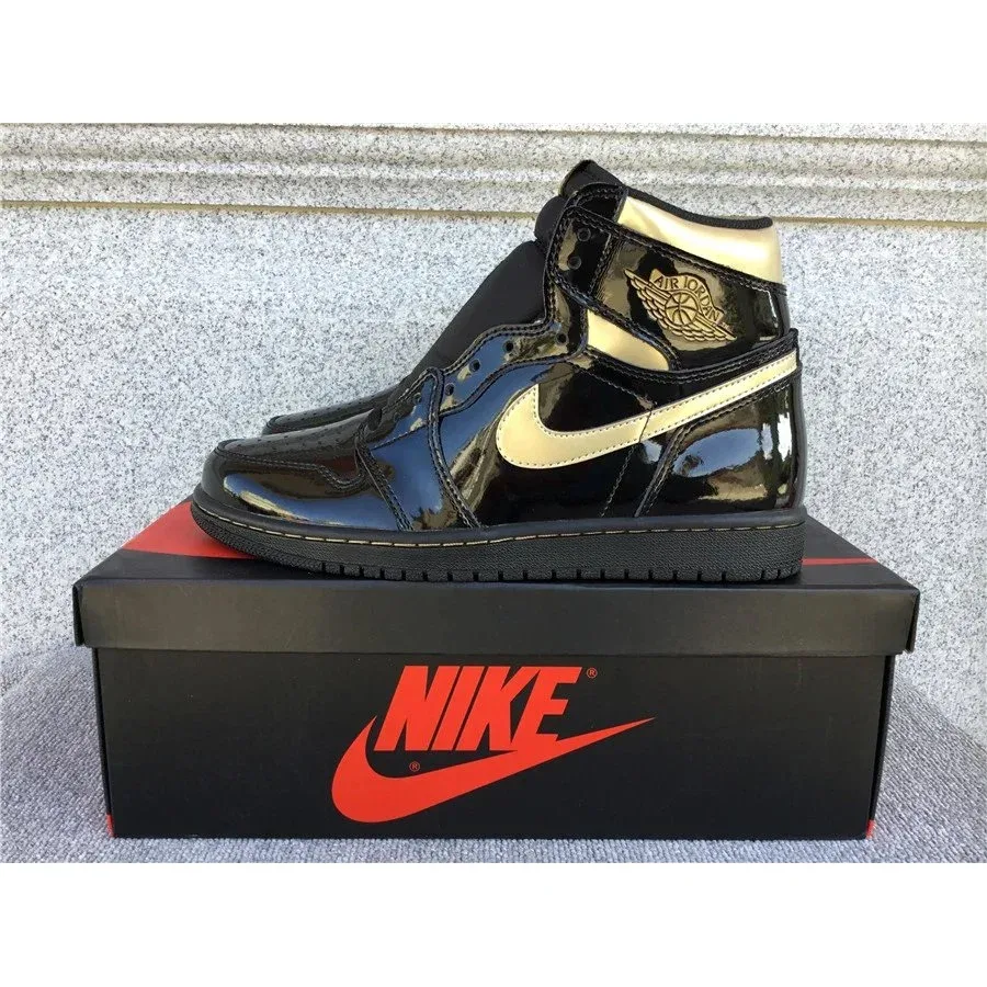 Nike Air Jordan 1 Triple Black Gold Sneakers