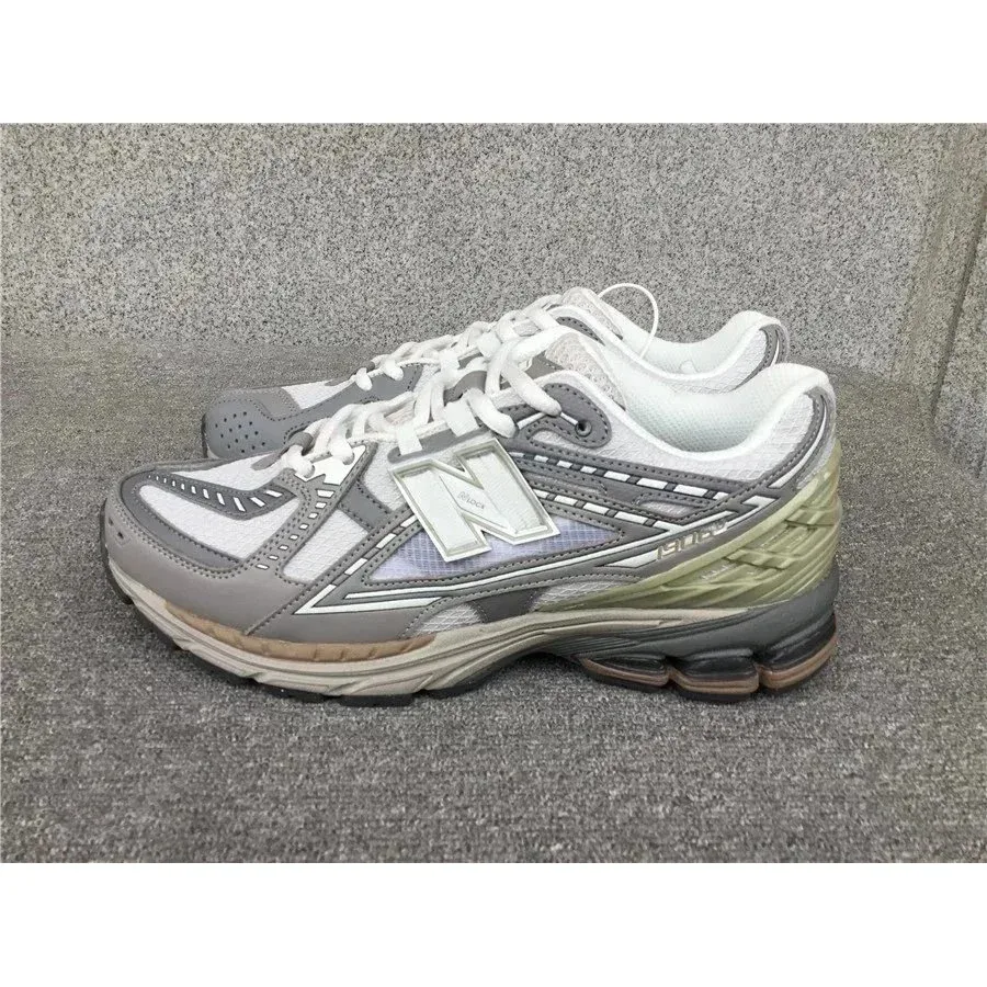 New Balance 9060 Grey/White Sneakers