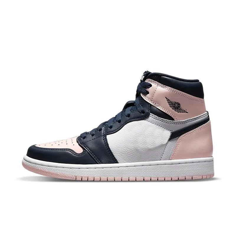 Nike Air Jordan 1 Light Smoke Grey Sail Sneakers