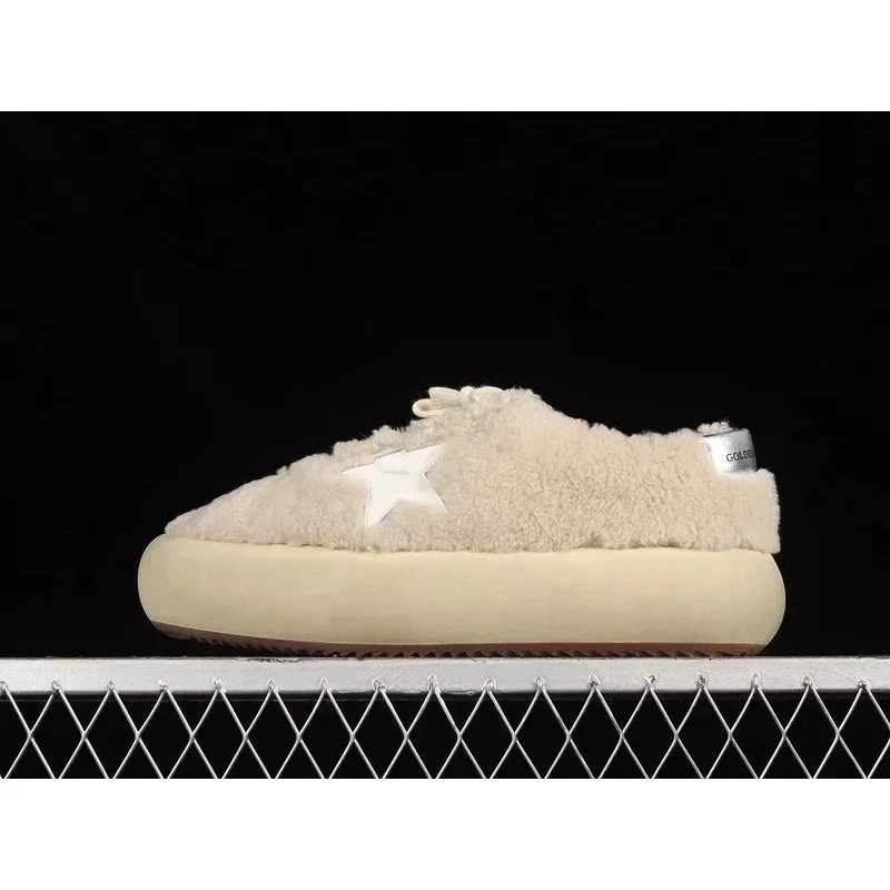 Golden Goose Golden Goose Super-Star Star Patch Loafers Beige Beige - 1