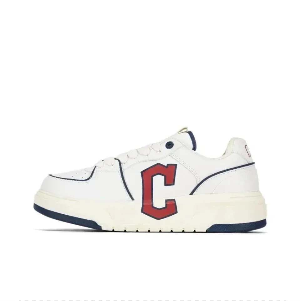 White C Logo Low Top Sneakers ZC-白蓝红