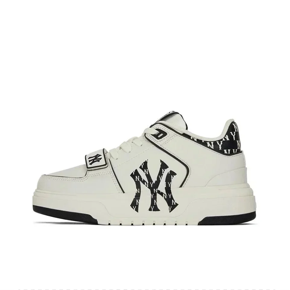 New York Yankees NY Logo White & Black Sneakers